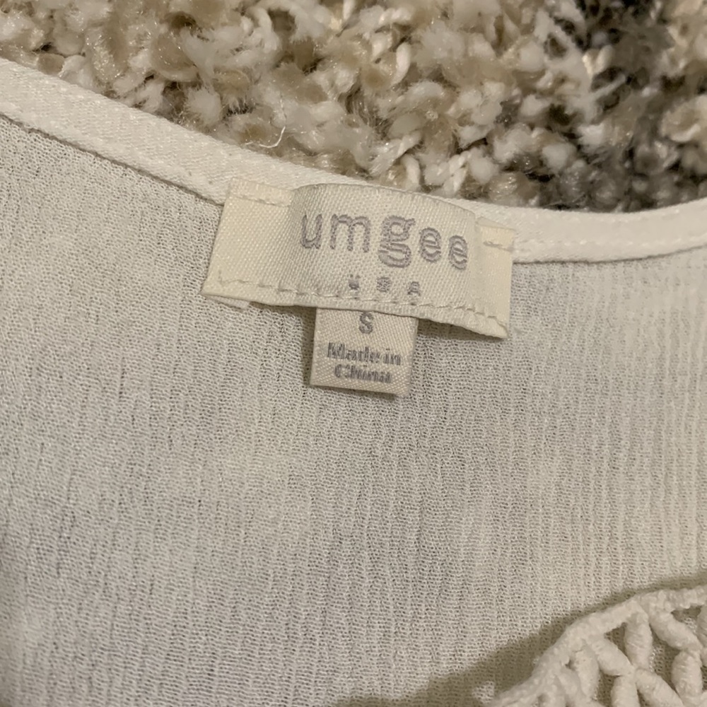 Cold Shoulder Blouse | Umgee - Picture 2 of 5